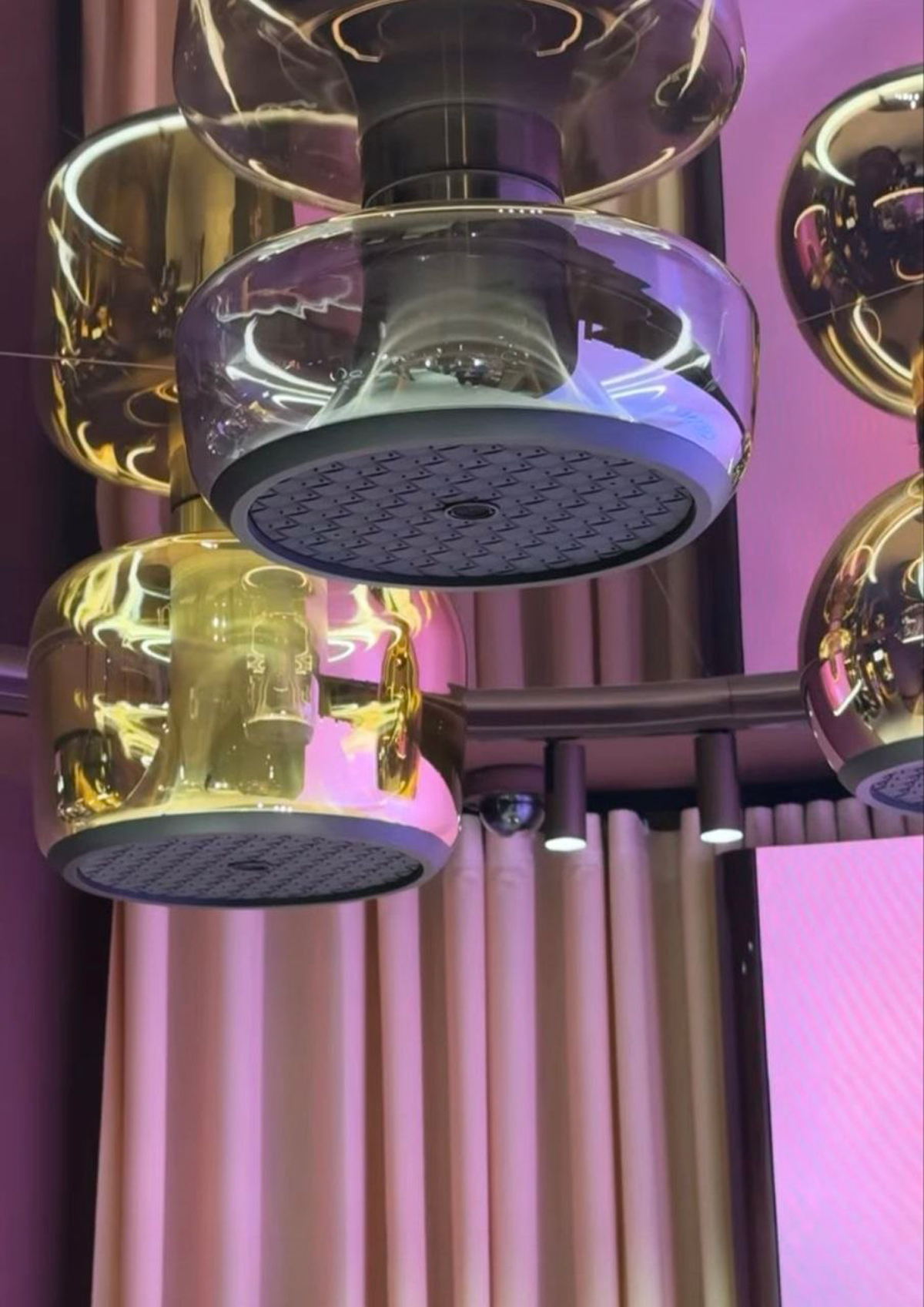 Миланская неделя дизайна 2026: три сценария современного luxury — Henge, Poltrona Frau, Gessi