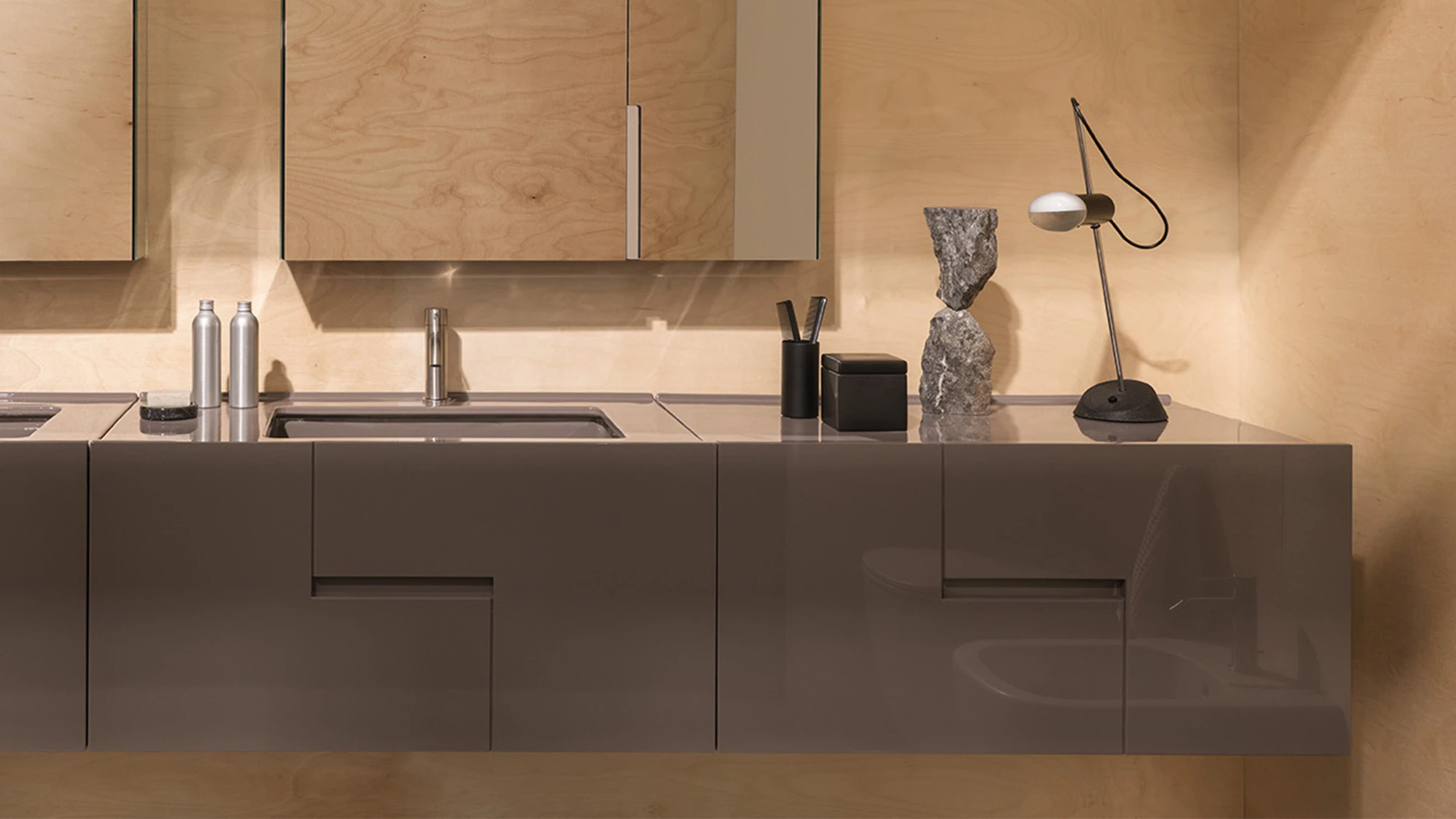 Тумба Filo 90 с горизонтальным декором. Ceramica Cielo