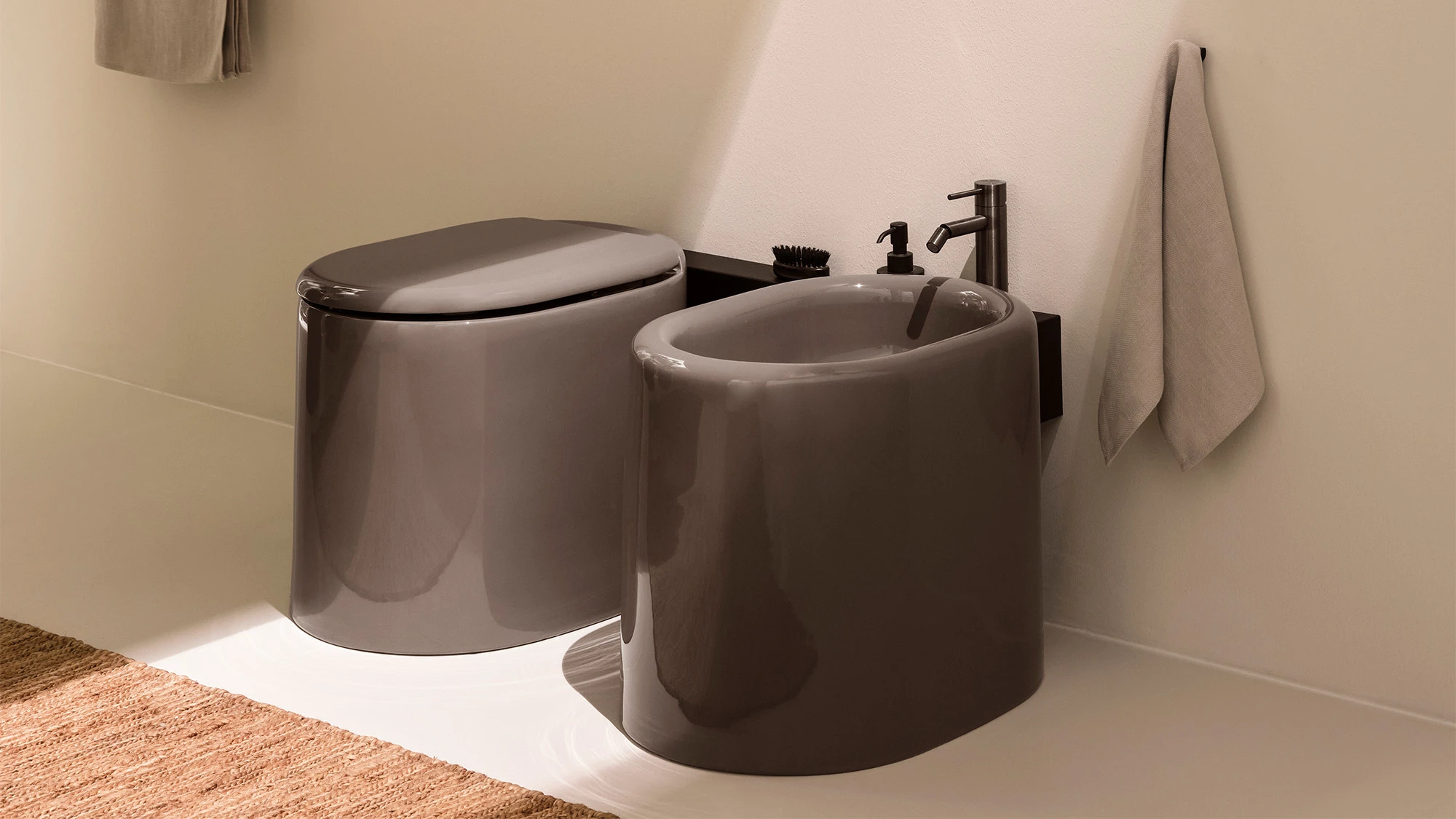 Напольный унитаз Itaca - безободковый. Ceramica Cielo