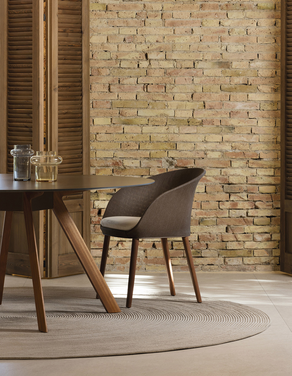 Уличный стул Expormim BLUM DINING ARMCHAIR CHAIR SOLID WOOD LEGS
