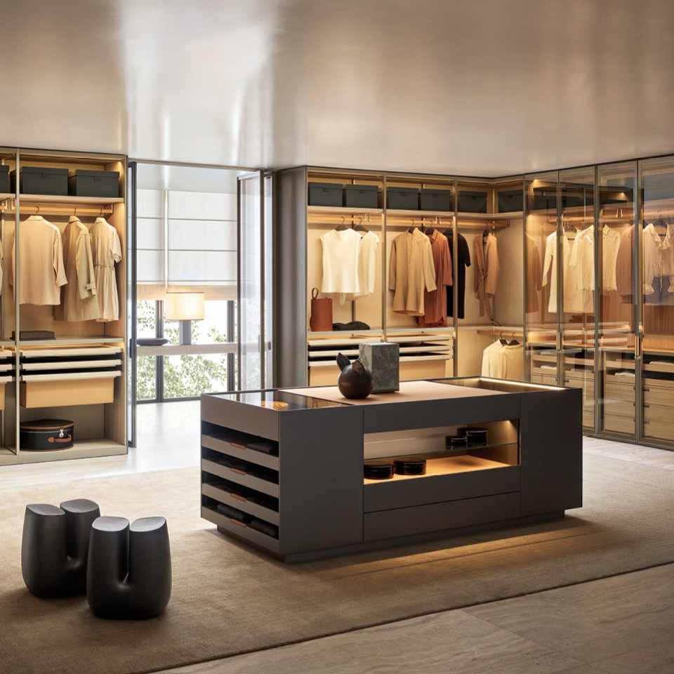 Senzafine Walk-In Closet