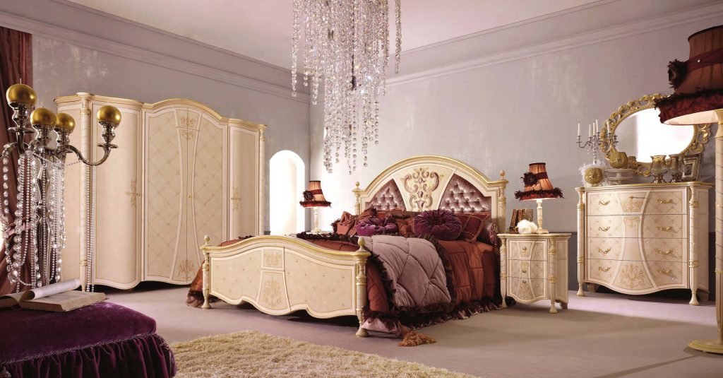 Кровать, Прикроватная Тумба, Лампа, Шкаф Royal Для Спальни Signorini &Amp; Coco