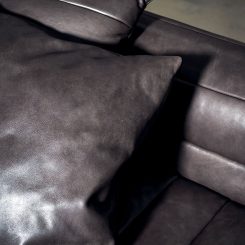 Baxter диван Tactile от Antonovich Home