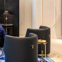 Versace спальня 2021-2 от Antonovich Home