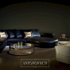 Versace диван V21 Signature от Antonovich Home