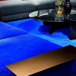 Versace диван V21 Signature от Antonovich Home