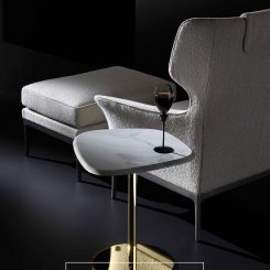 Versace Home кресло, подставка для ног Stiletto от Antonovich Home