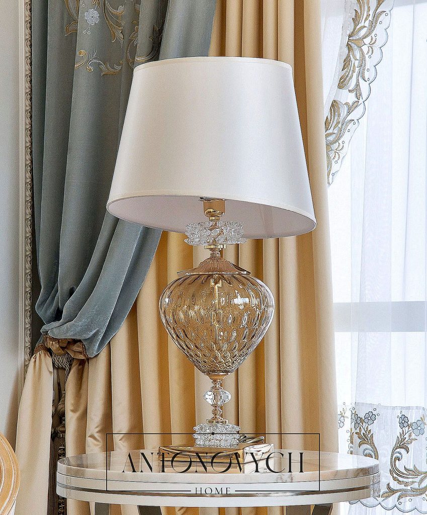 Настольная лампа с абажурами от Antonovich Home